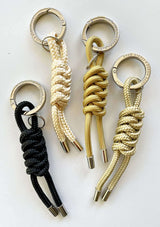 GOLDEN collection THE STABLE BAG CHARM -TWISTnyckelring, accessoar eller bag charm i guldiga nyanser
