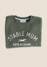 STABLE MUM GETS SHIT DONE tröja ihopvikt