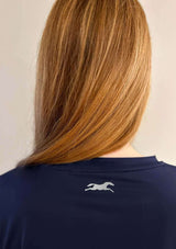 mörkblå funktions topp för ridning med lång ärm. häst tryck i 3d silicon på ryggen