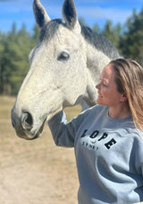 Grå Lope sport oversize college tröja med broderad logo i svart. modell i storlek large