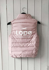 team vest rosa dunväst för ryttare med vitt tryck på ryggen lope