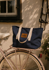 blå tote bag för stallet, stranden, jobbet eller gymmet. perfekt förvaring med stora innerfickor
