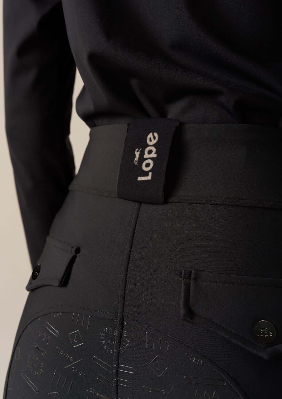 kompressions ridbyxor the flow med svarta detaljer