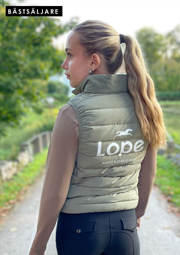 best seller-team vest grön, dunväst för ryttare med vitt tryck på ryggen lope