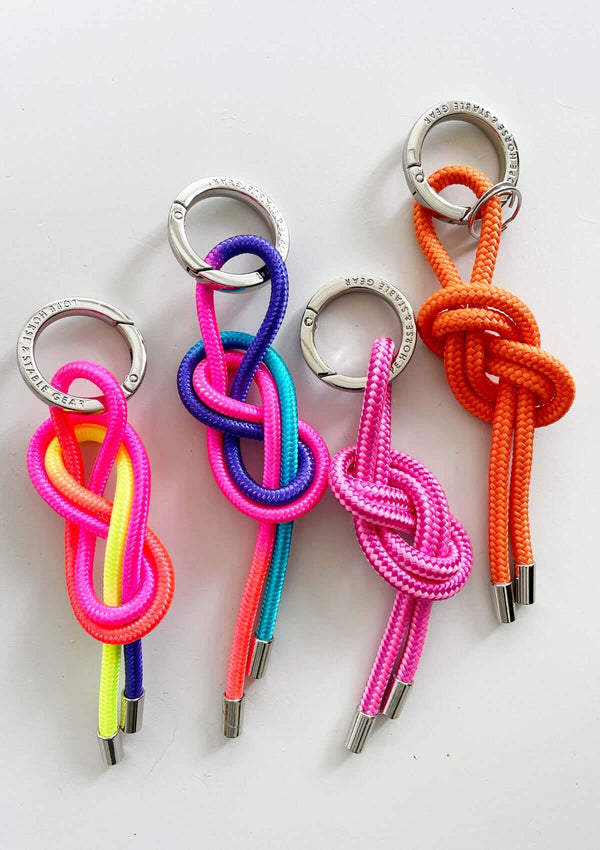 bag charm twist i paracord svensk design