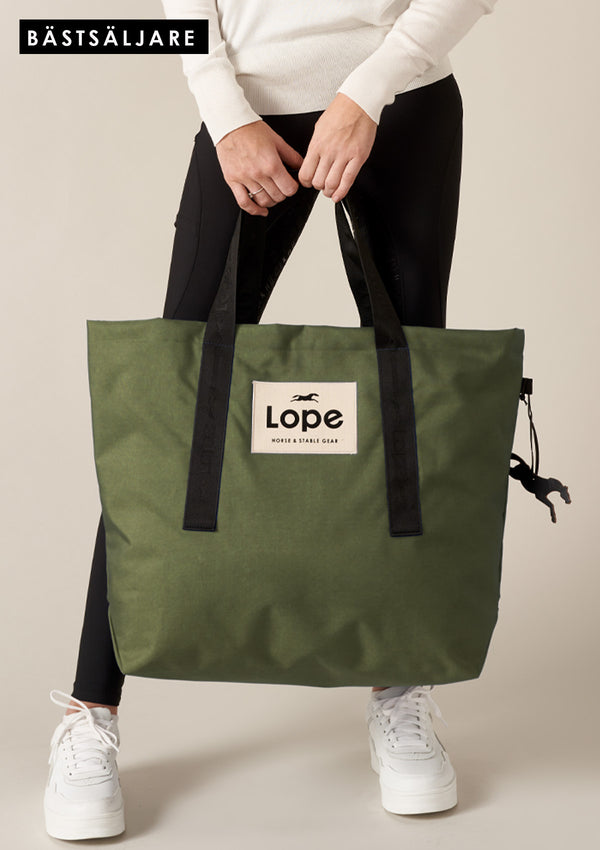 best seller-CHAMPION BAG REDUX - HUNTING GREEN stallväska lope stallväska i hunting green, stor stilren ridväska