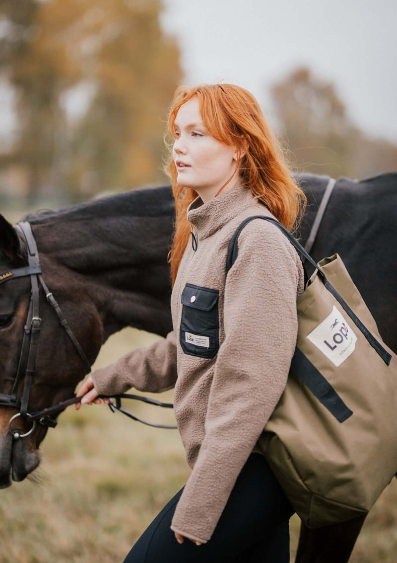 STABLE FLEECE -Light gold